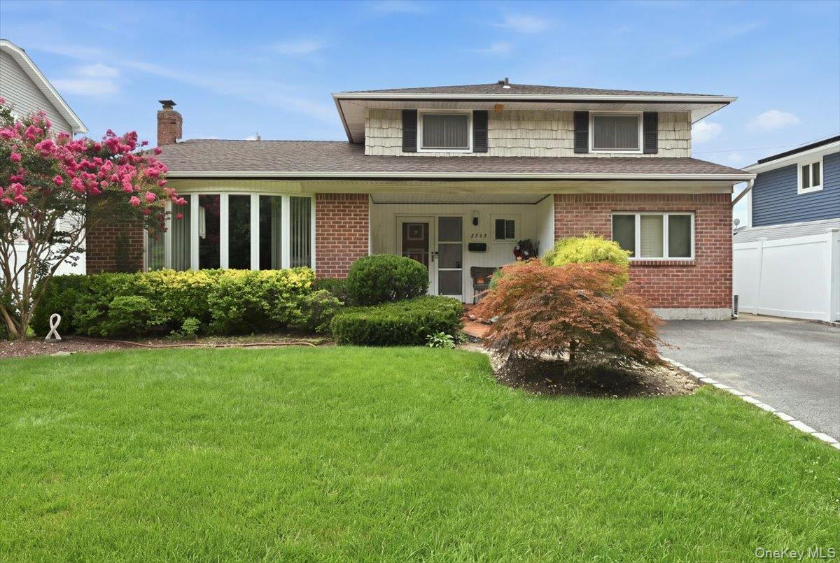3345 Beltagh Avenue Property Photo 2