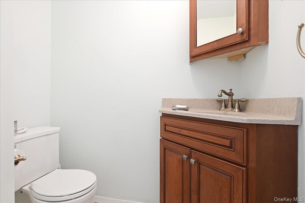 3345 Beltagh Avenue Property Photo 7