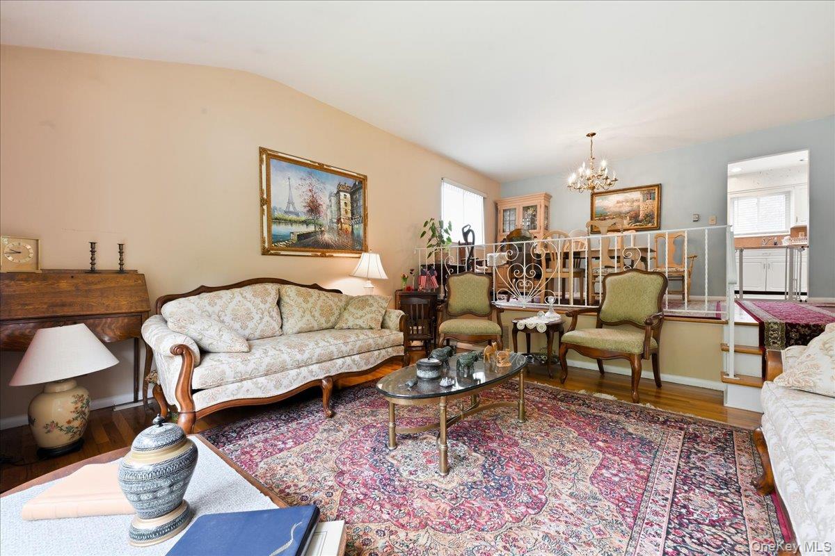 3345 Beltagh Avenue Property Photo 10