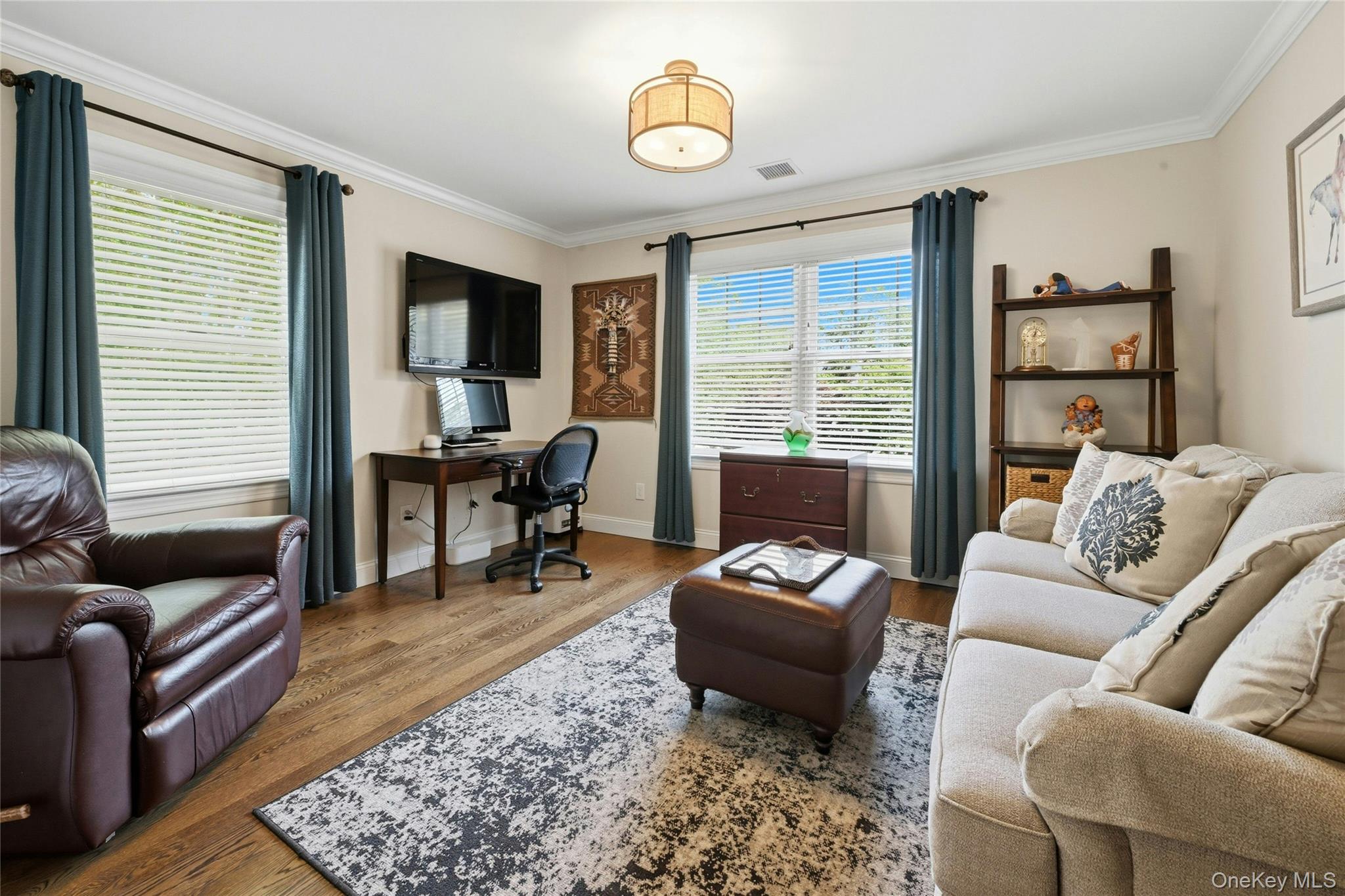 227 Nassau Road Property Photo 17