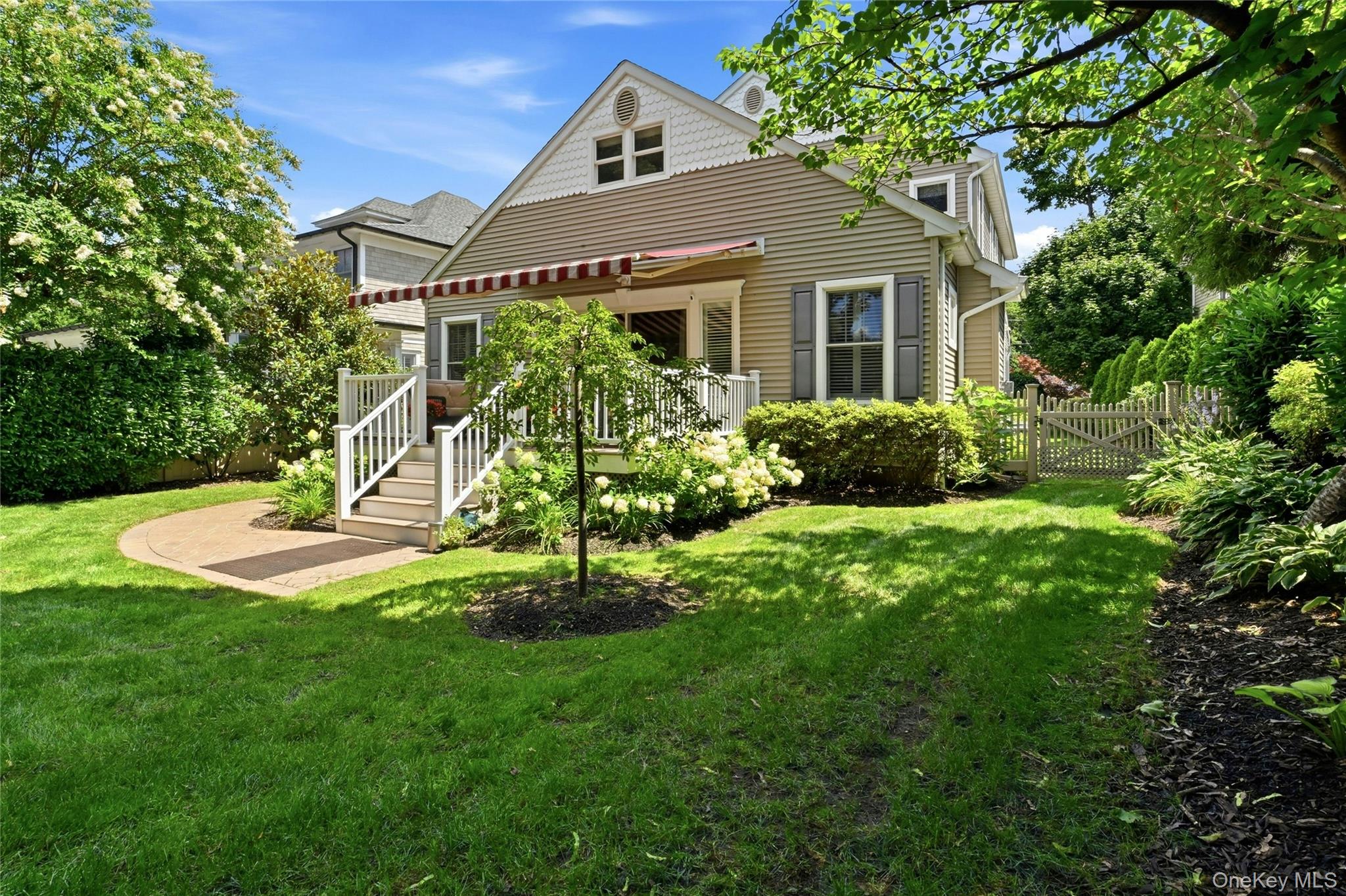 227 Nassau Road Property Photo 22