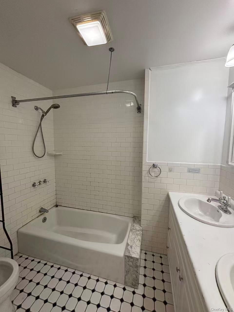 4327 215th Street Property Photo 16