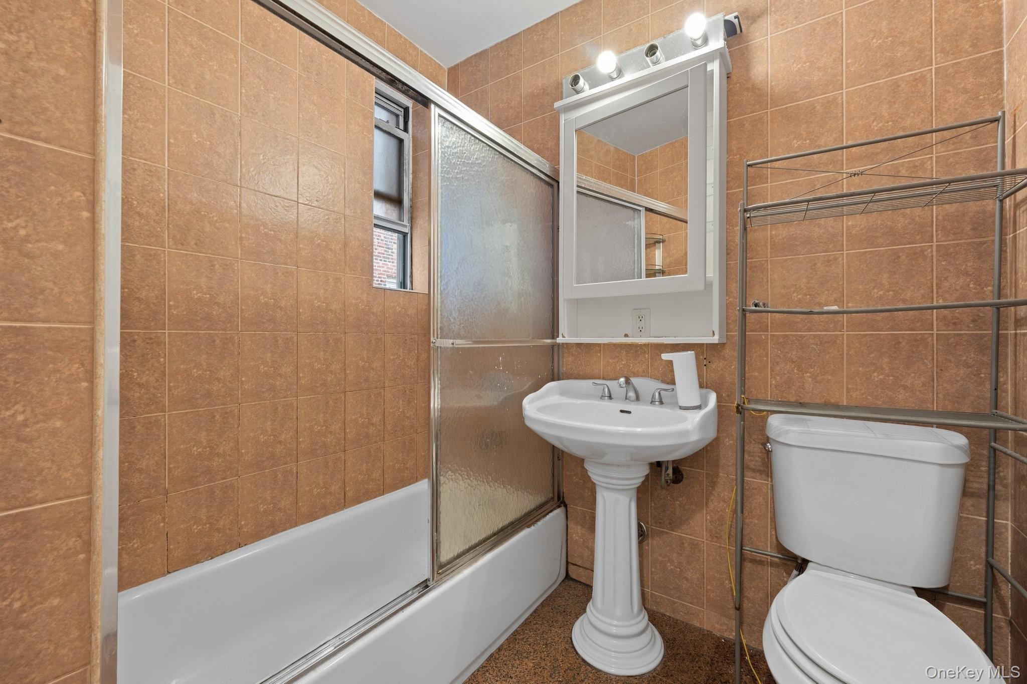 114-06 Queens Blvd D9 Property Photo 5