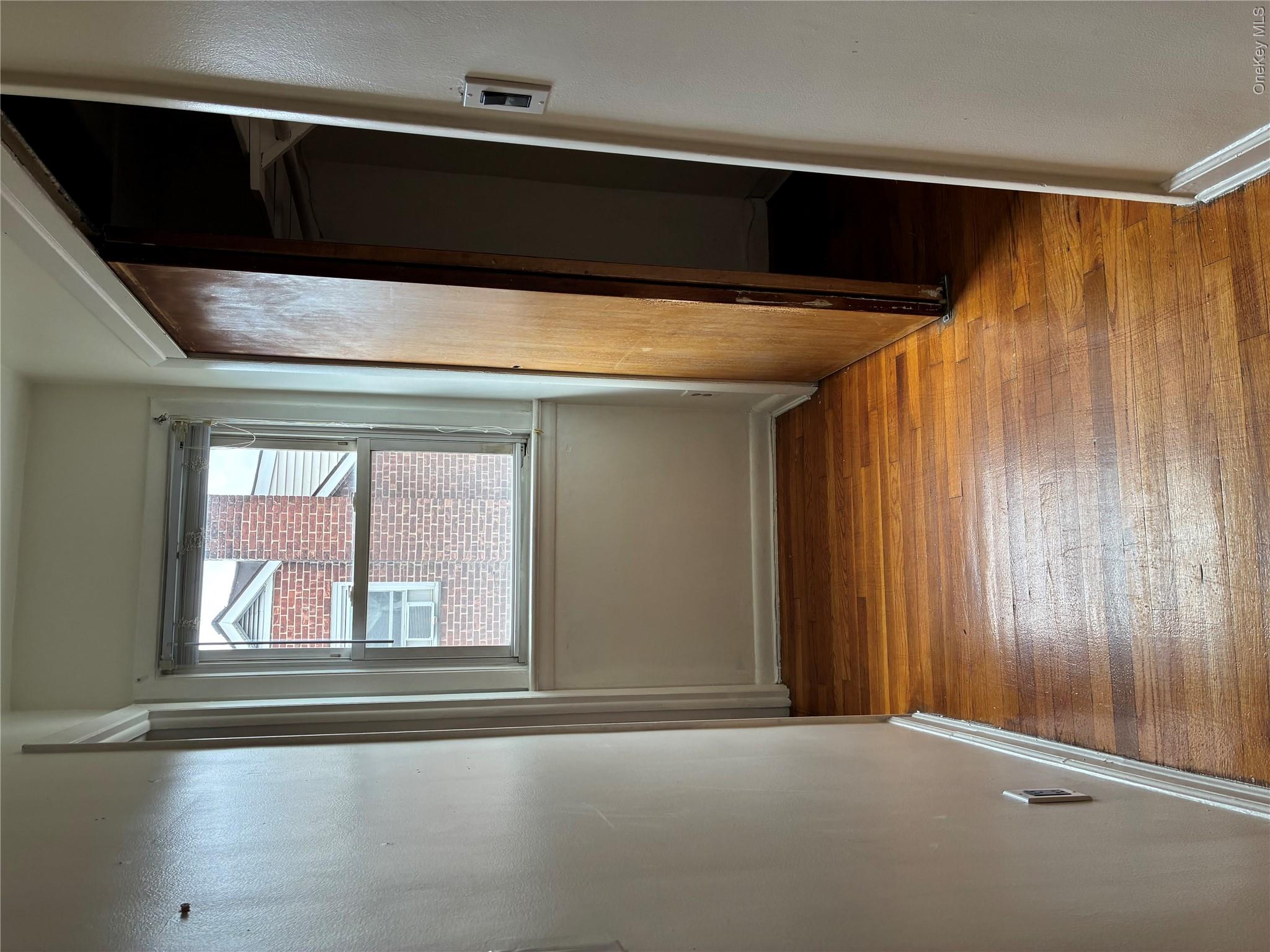 105 Wakefield Avenue 3 Property Photo 5