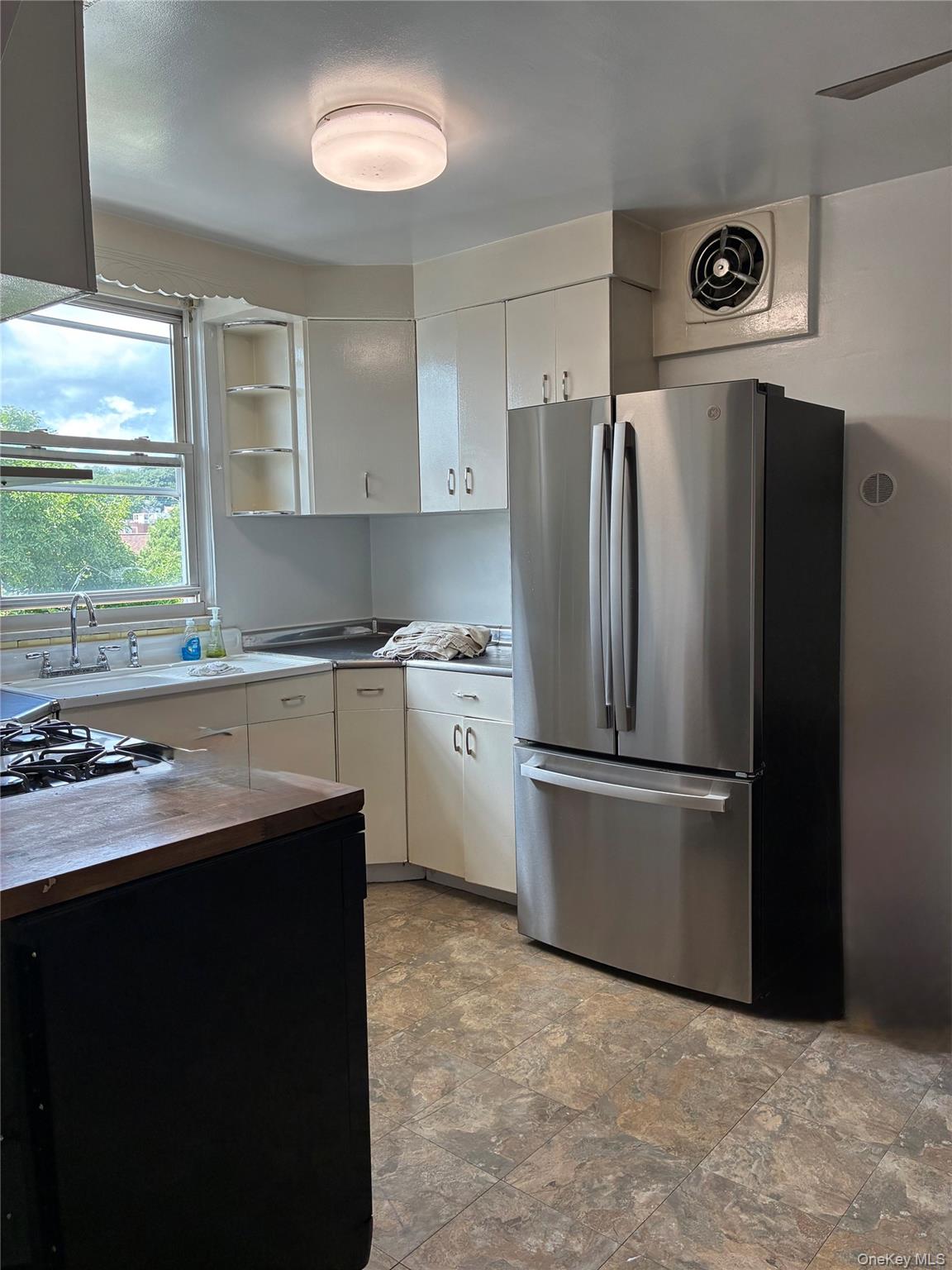 105 Wakefield Avenue 3 Property Photo 6