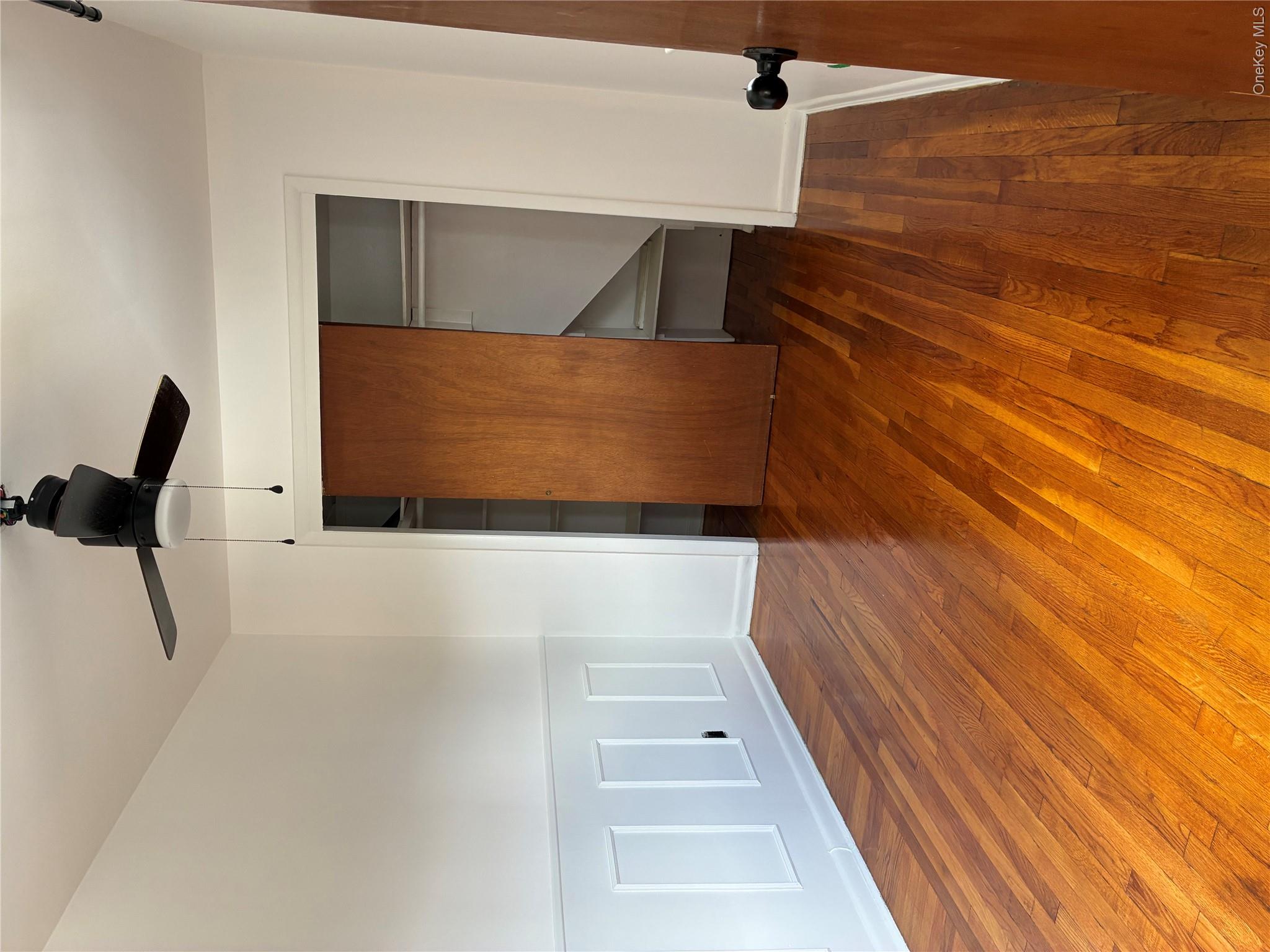 105 Wakefield Avenue 3 Property Photo 8