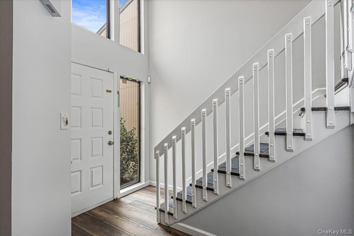 48 Wimbledon Drive Property Photo 4