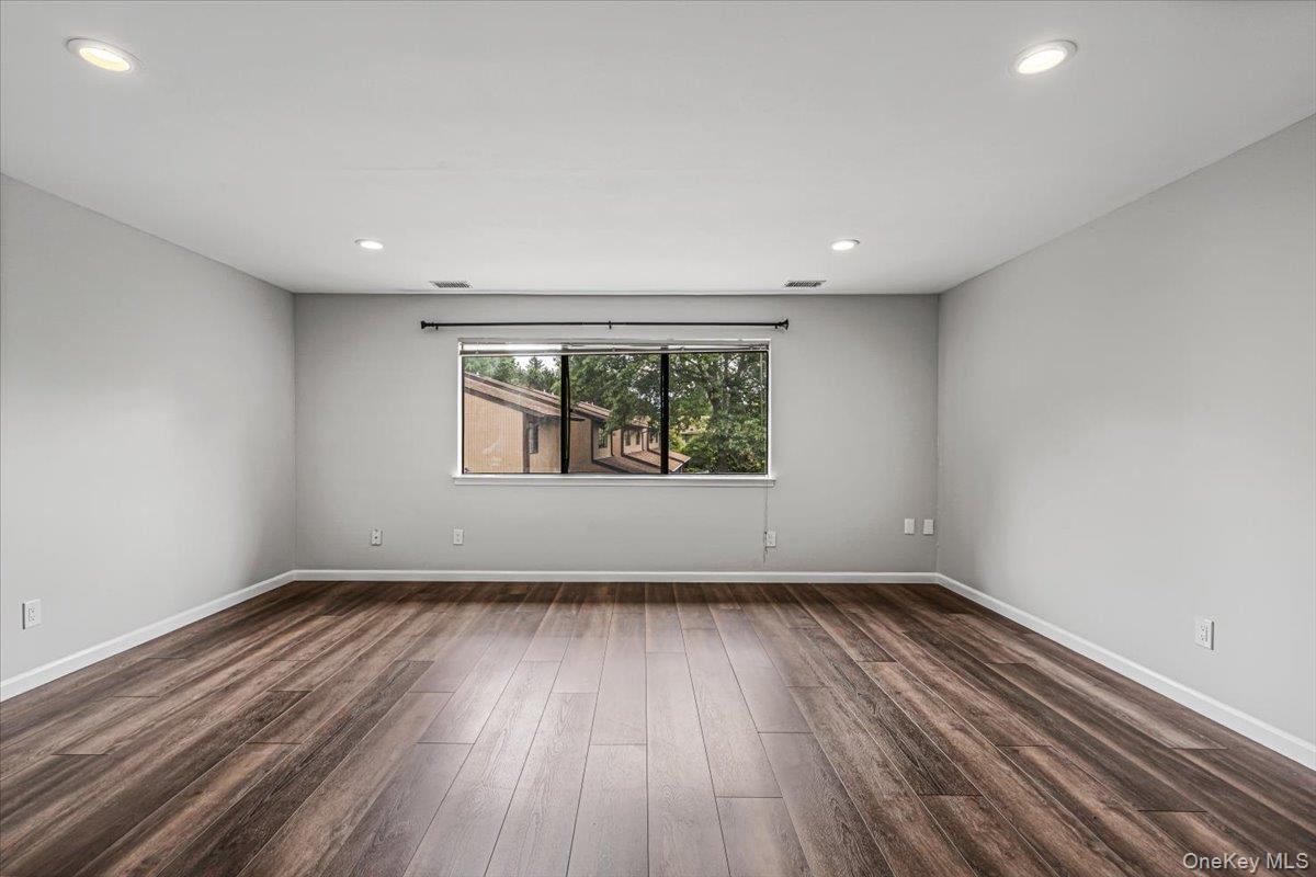 48 Wimbledon Drive Property Photo 19