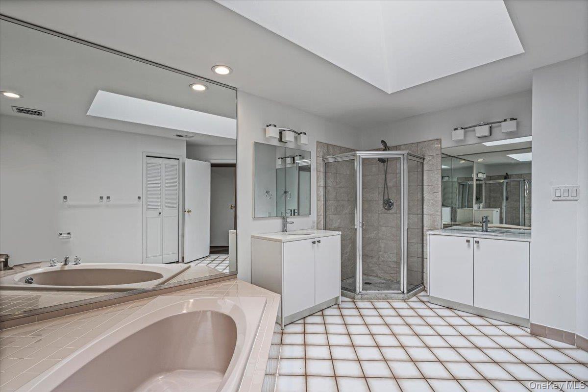 48 Wimbledon Drive Property Photo 24