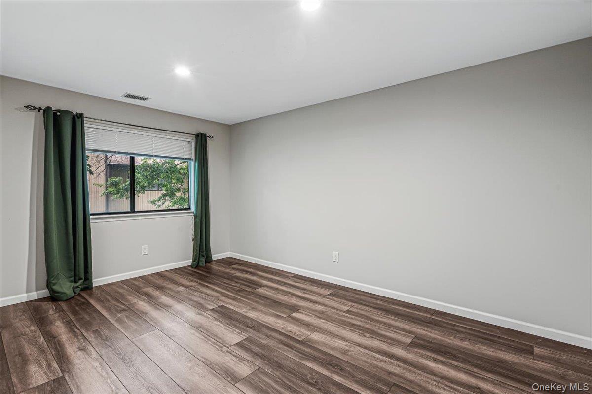 48 Wimbledon Drive Property Photo 25