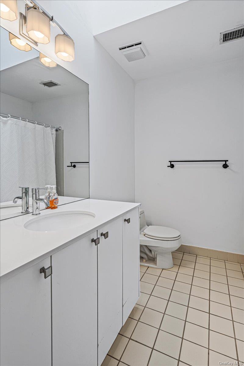 48 Wimbledon Drive Property Photo 27