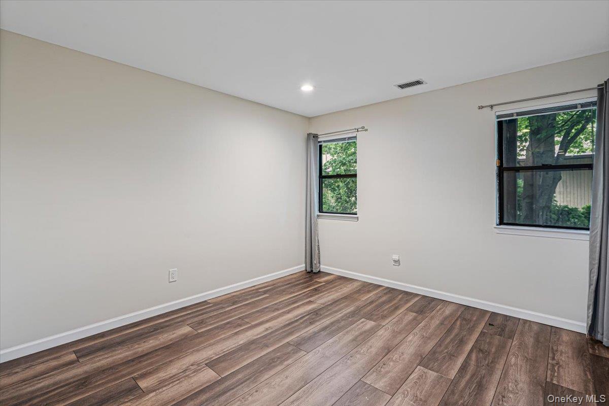 48 Wimbledon Drive Property Photo 28