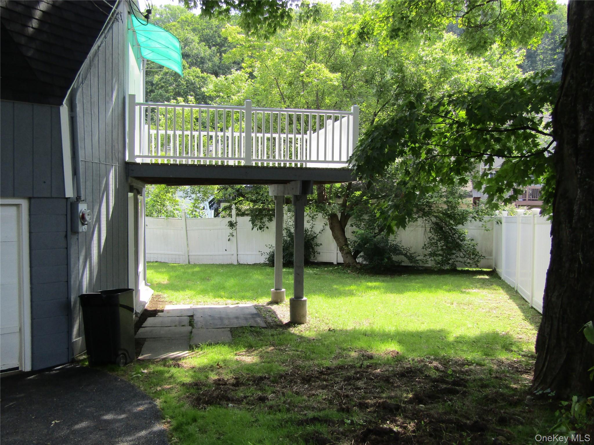 374 Sprout Brook Road Property Photo 4