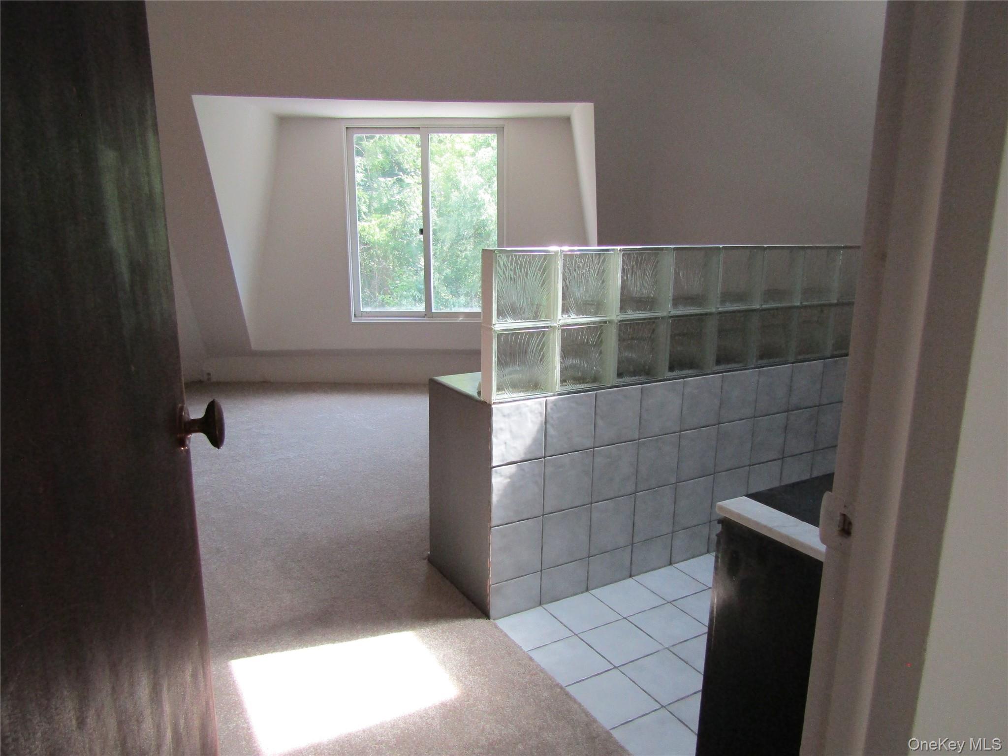 374 Sprout Brook Road Property Photo 16