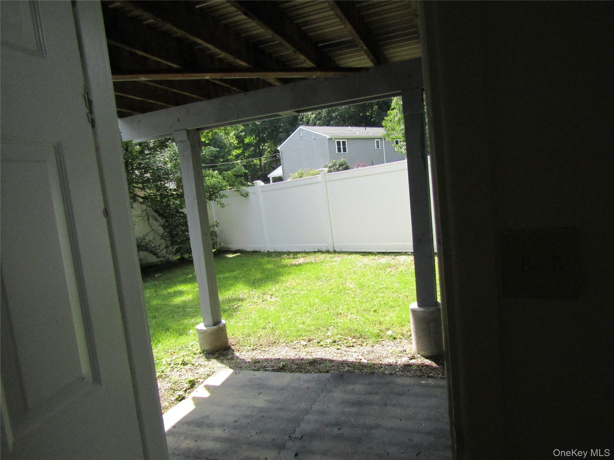 374 Sprout Brook Road Property Photo 23