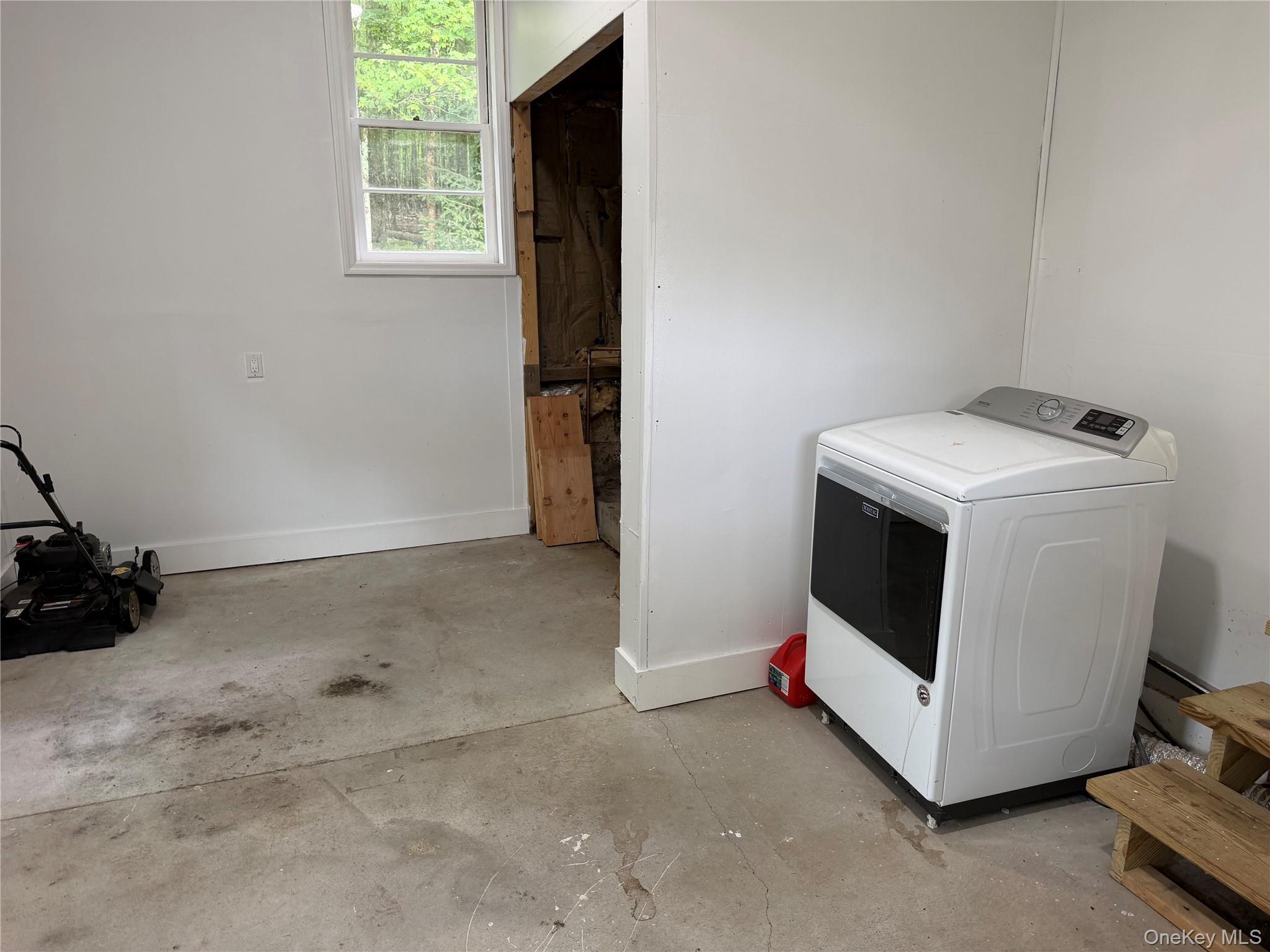 14 Maple Street Property Photo 15