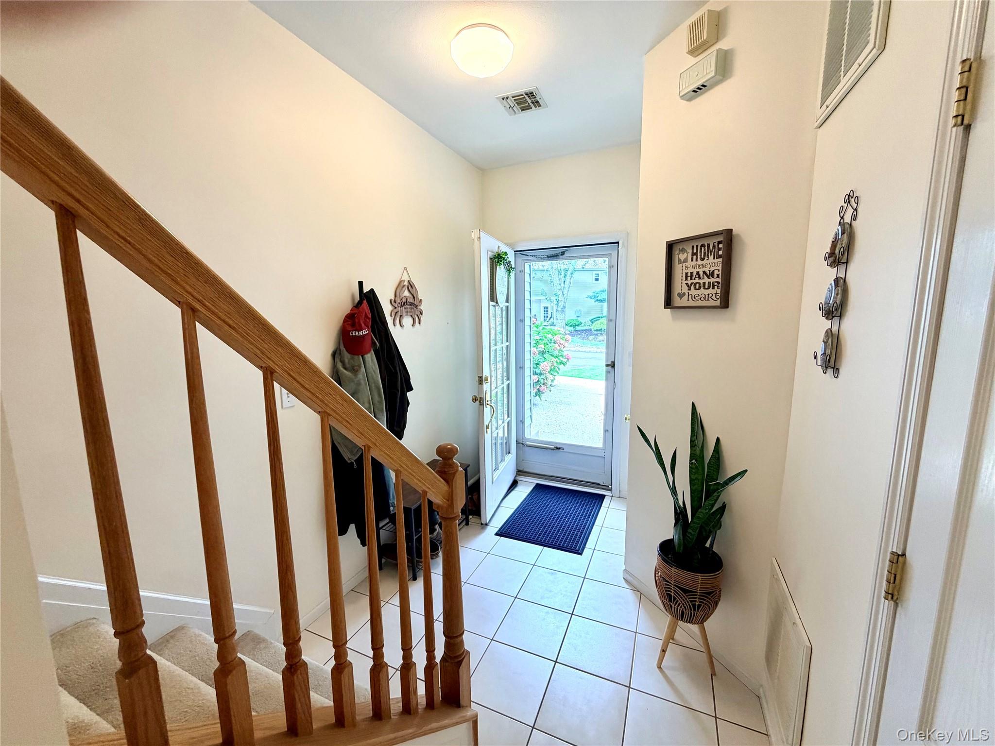 193 Windward Drive Property Photo 3