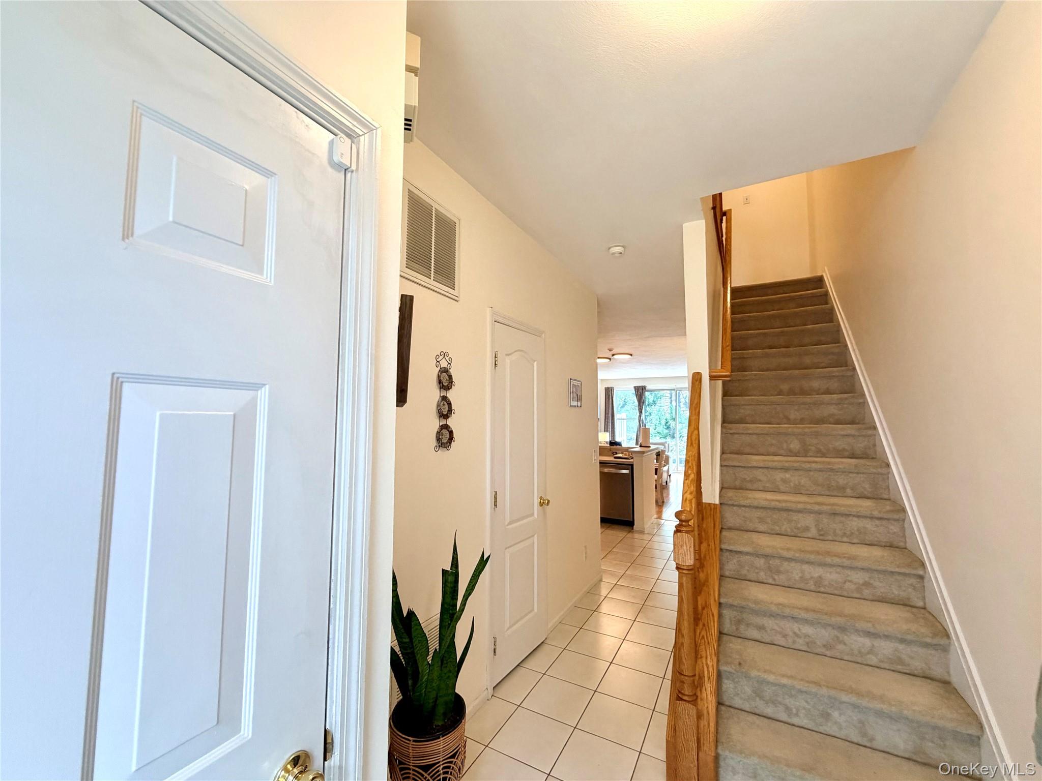 193 Windward Drive Property Photo 4