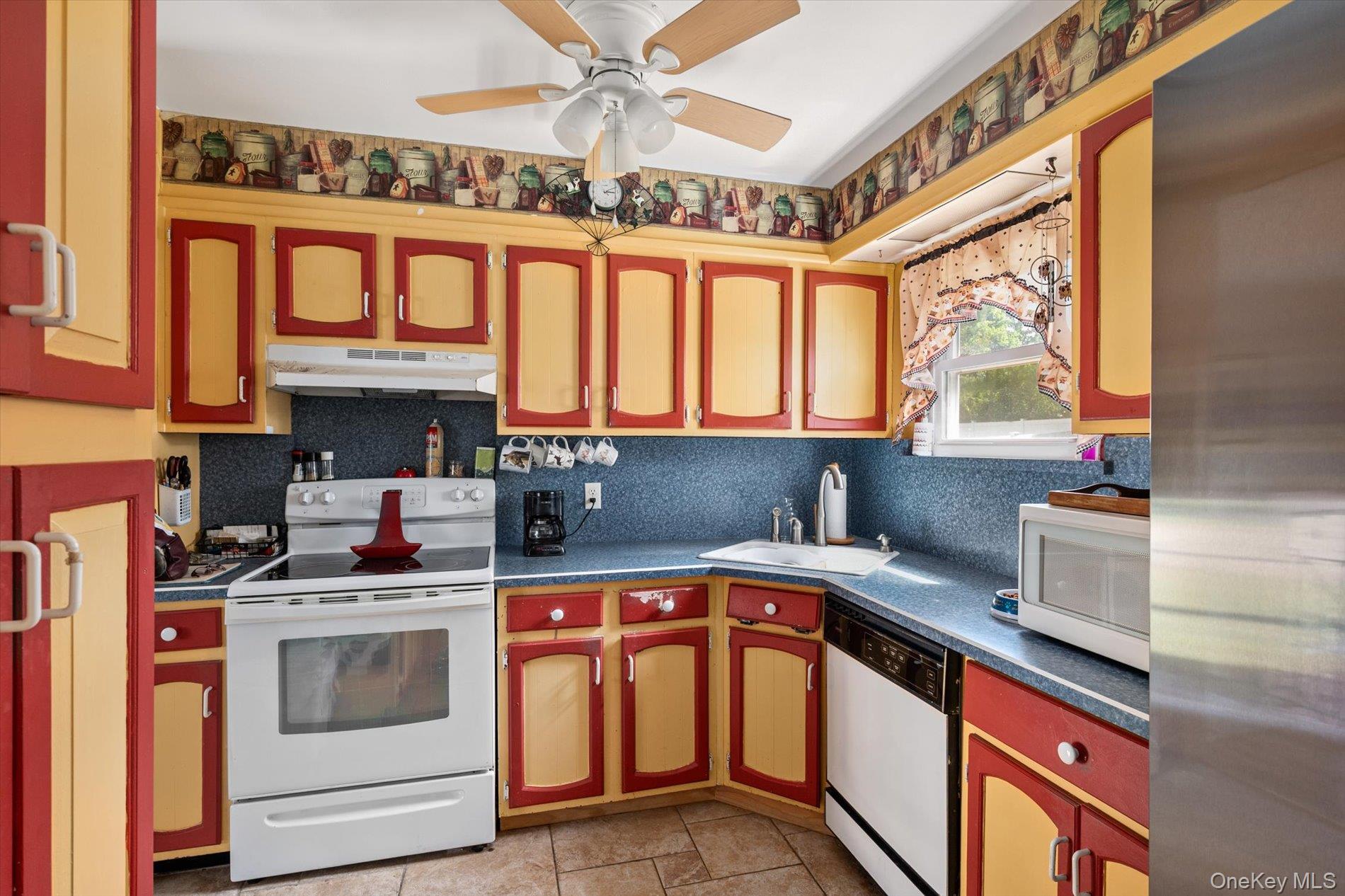 2707 Gull Avenue Property Photo 6