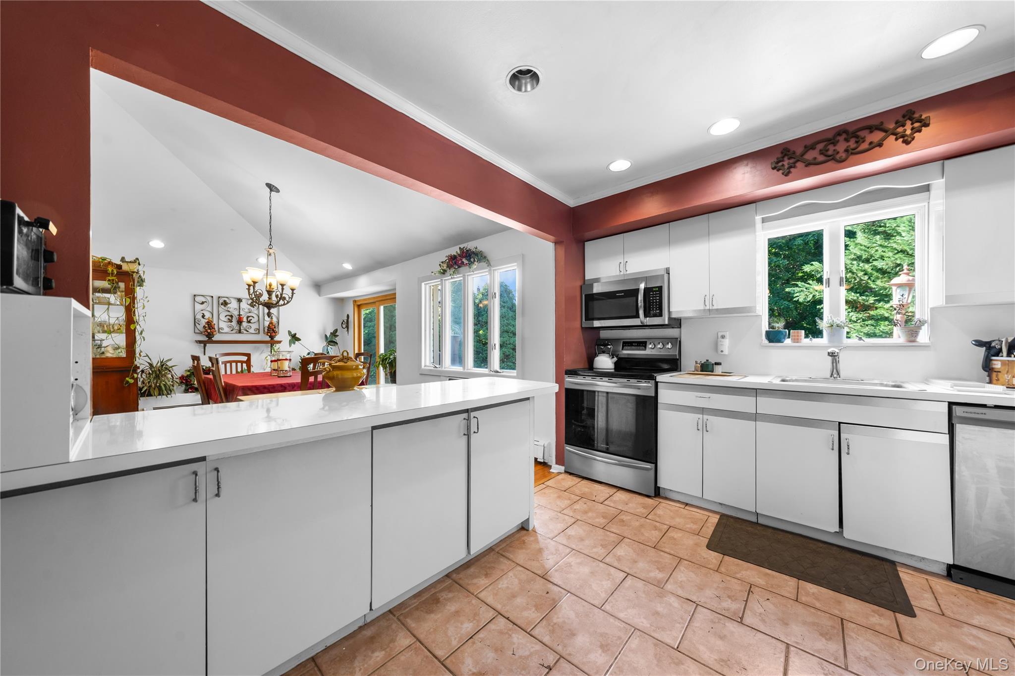 23 Charmian Street Property Photo 8