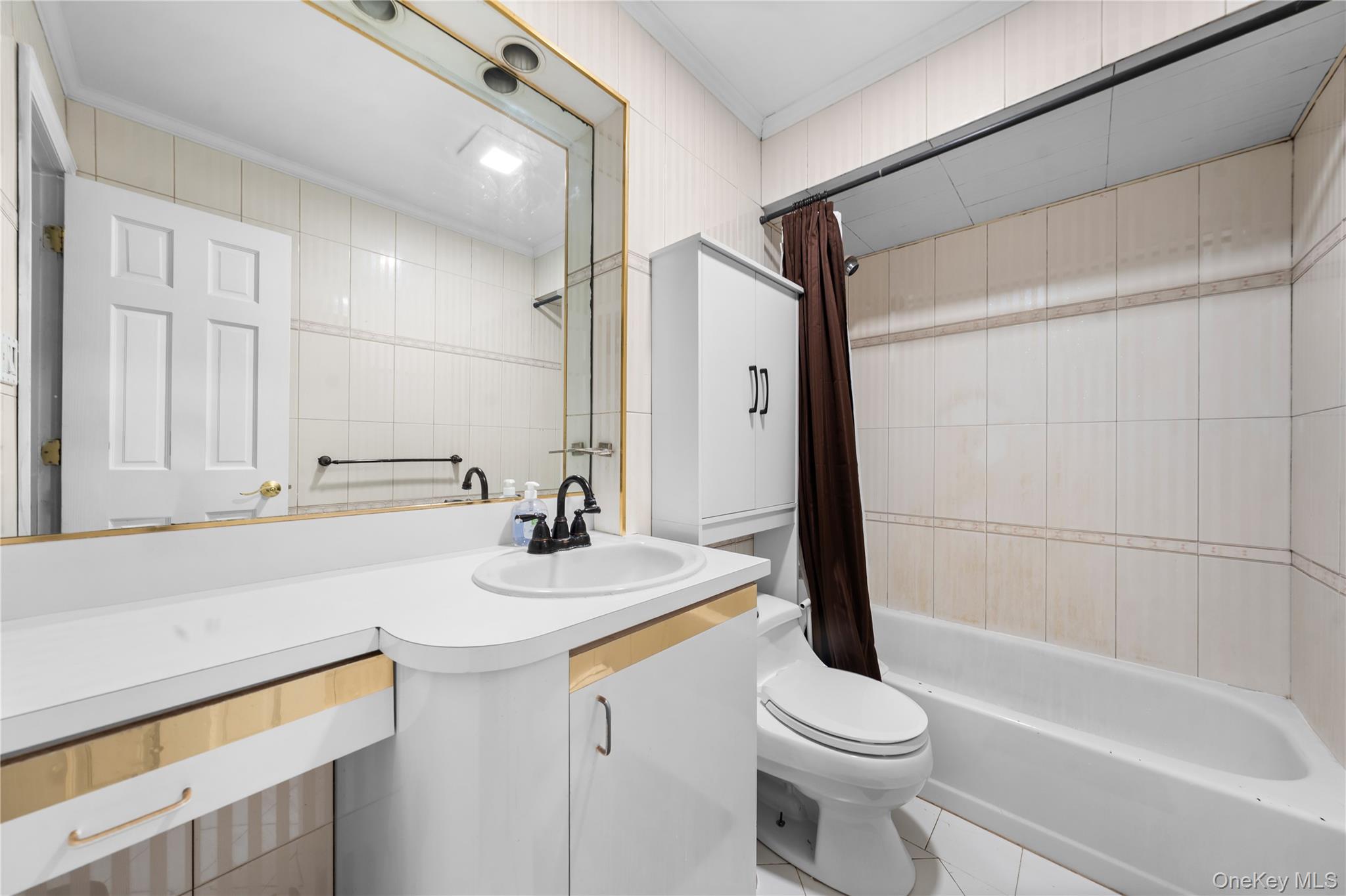 23 Charmian Street Property Photo 13