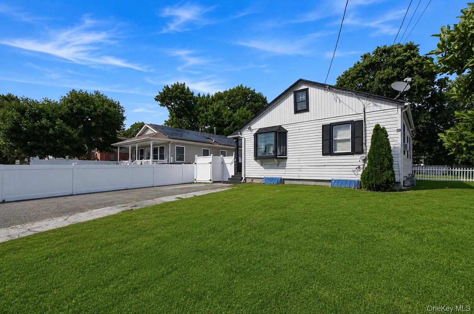 187 Crooked Hill Road Property Photo 23