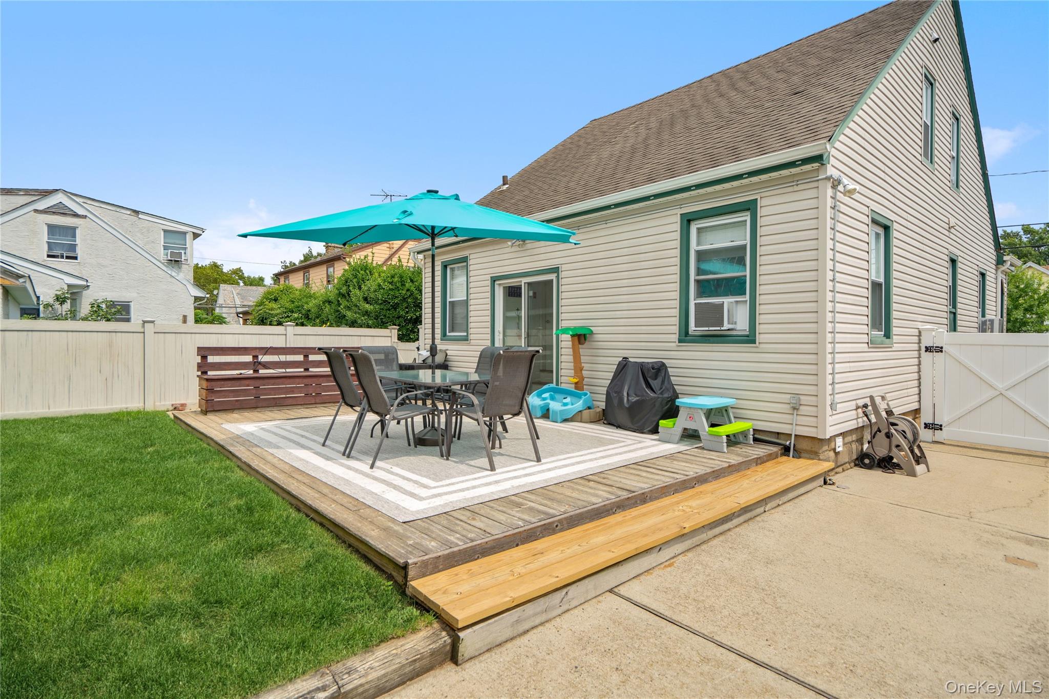 49 Devon Street Property Photo 19