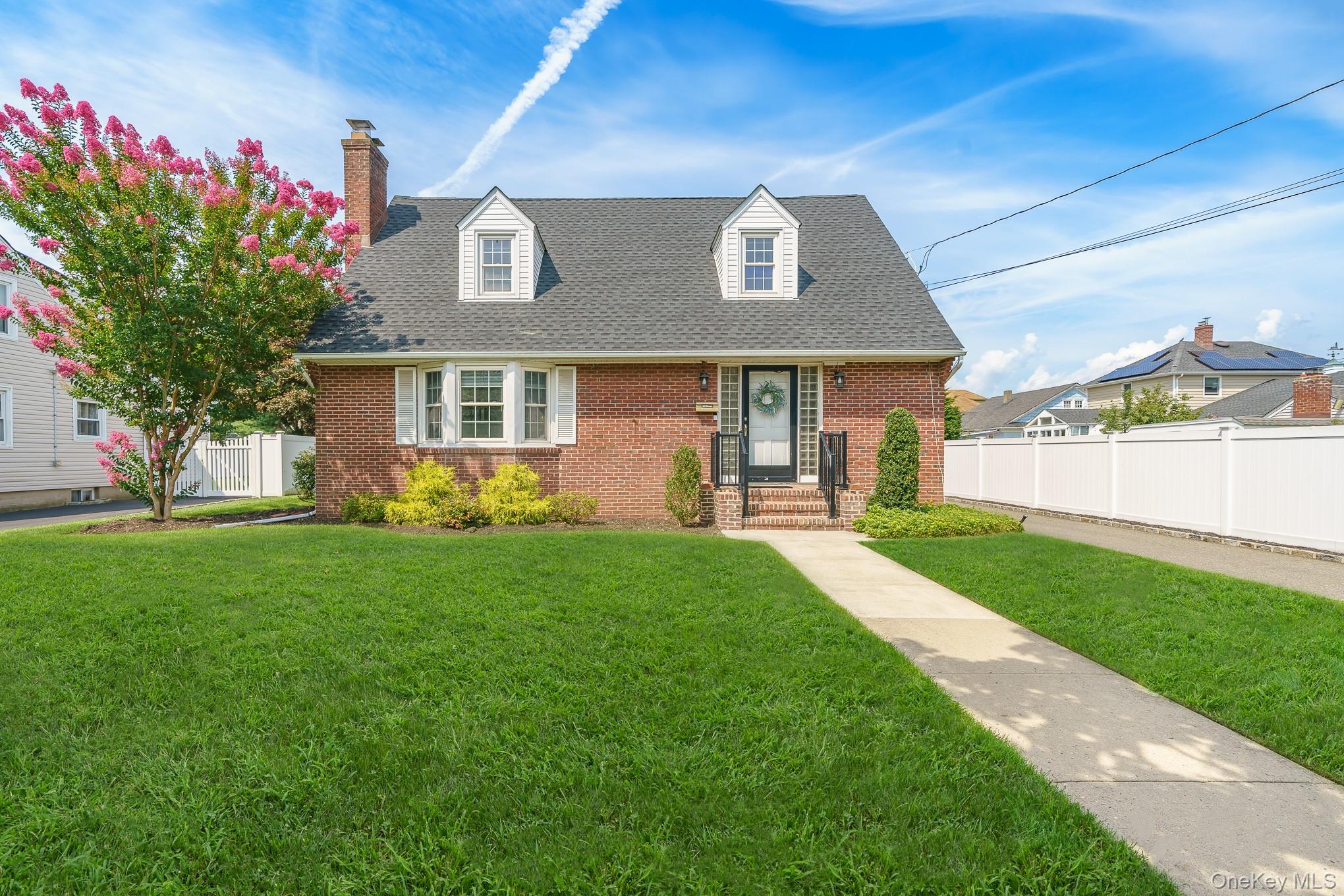 228 Van Cott Avenue Property Photo 1
