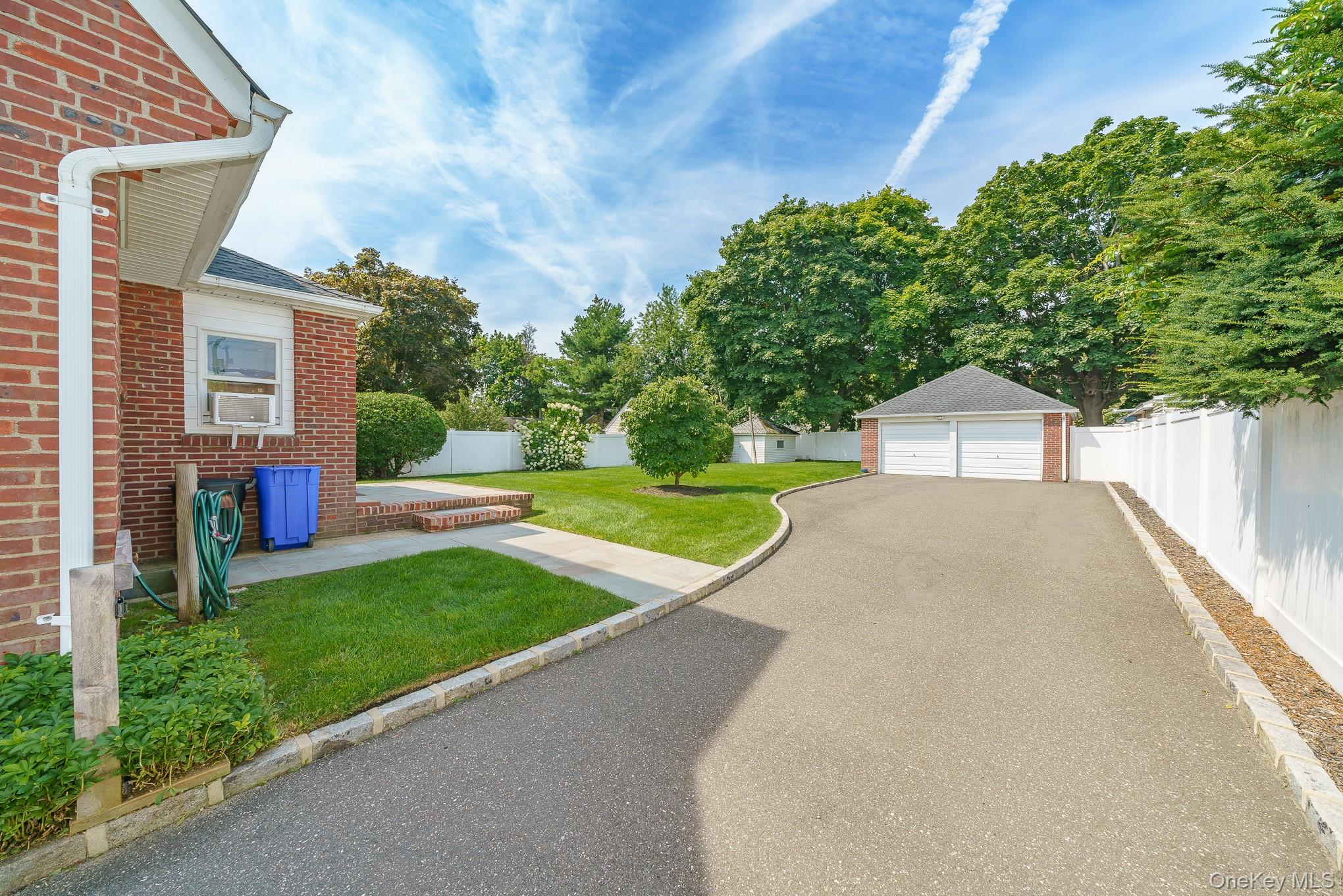 228 Van Cott Avenue Property Photo 4