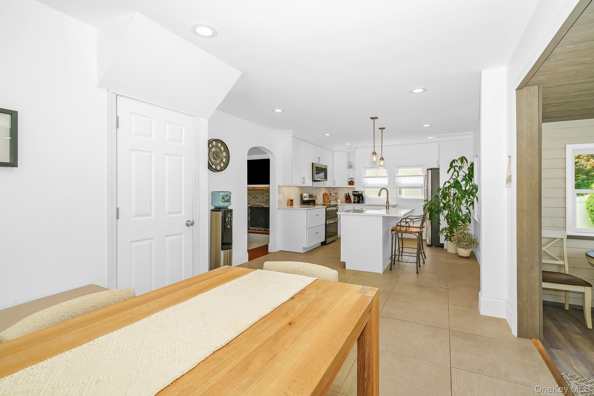 228 Van Cott Avenue Property Photo 17