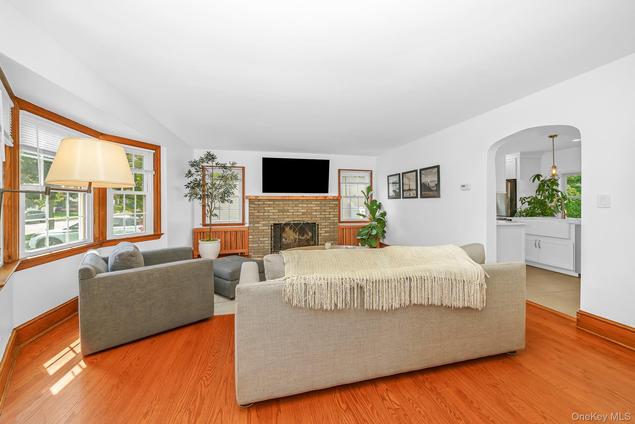 228 Van Cott Avenue Property Photo 21