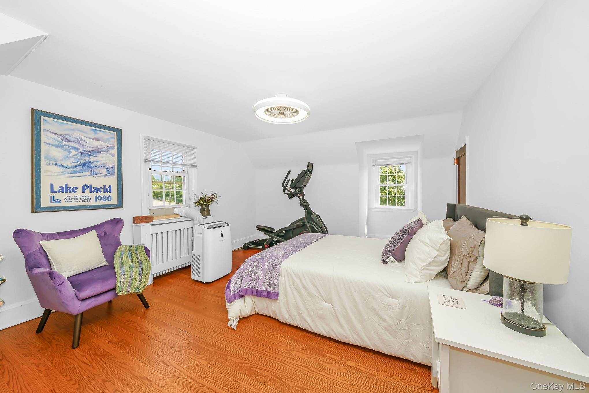 228 Van Cott Avenue Property Photo 30