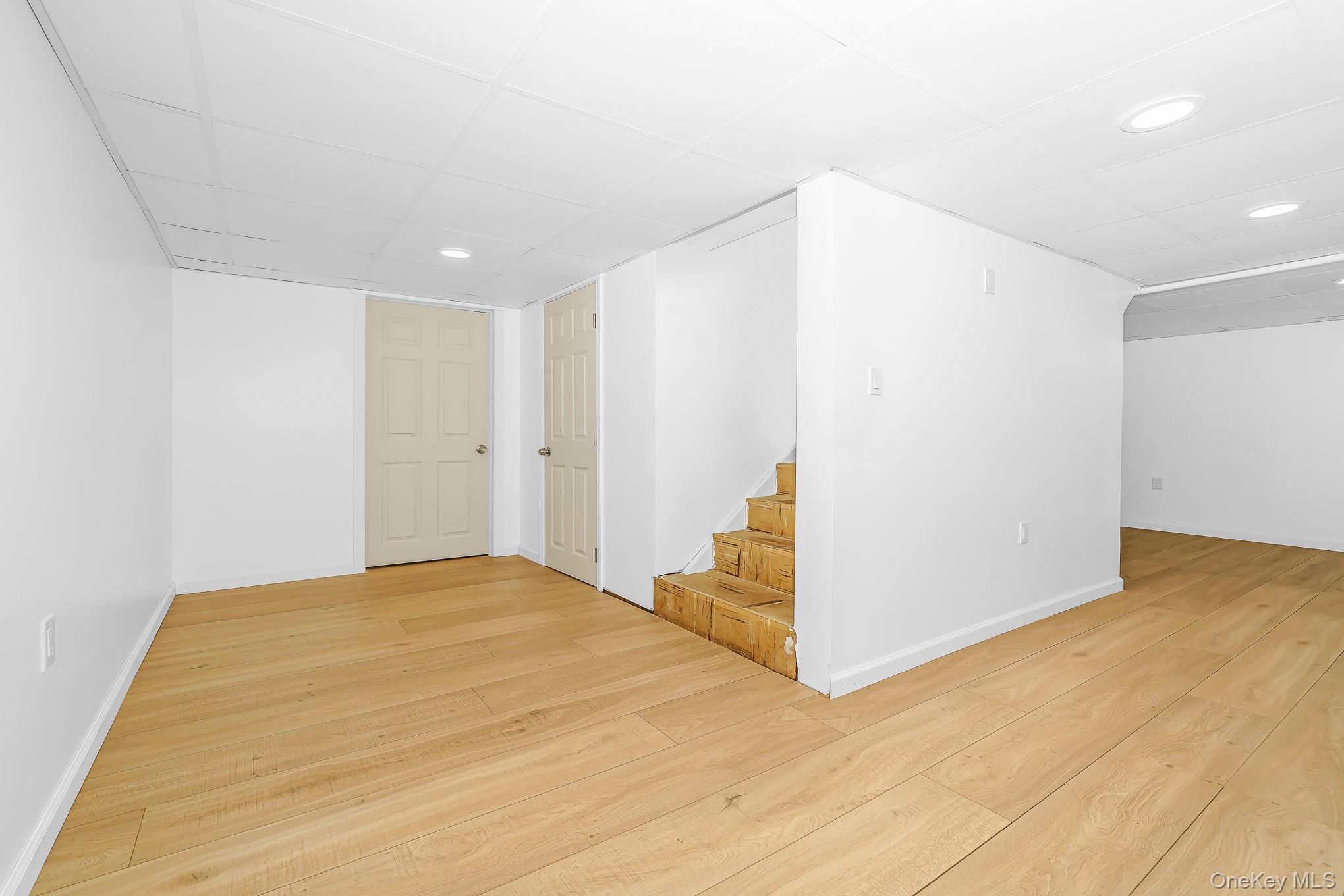 228 Van Cott Avenue Property Photo 39