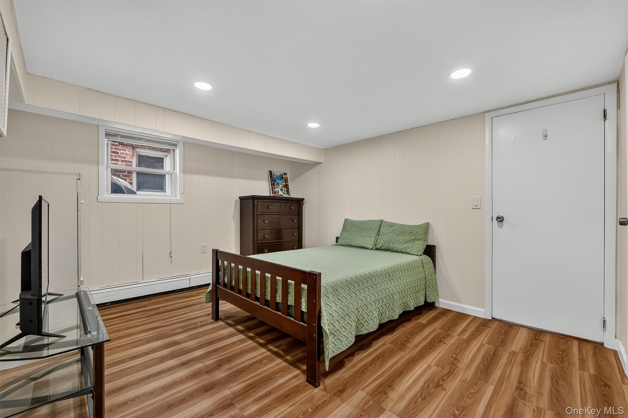 2218 Holland Avenue Property Photo 40