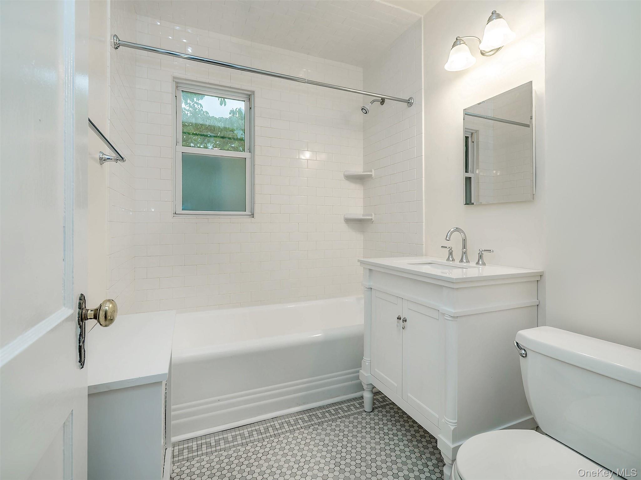 5 Titus Road 2 Property Photo 14