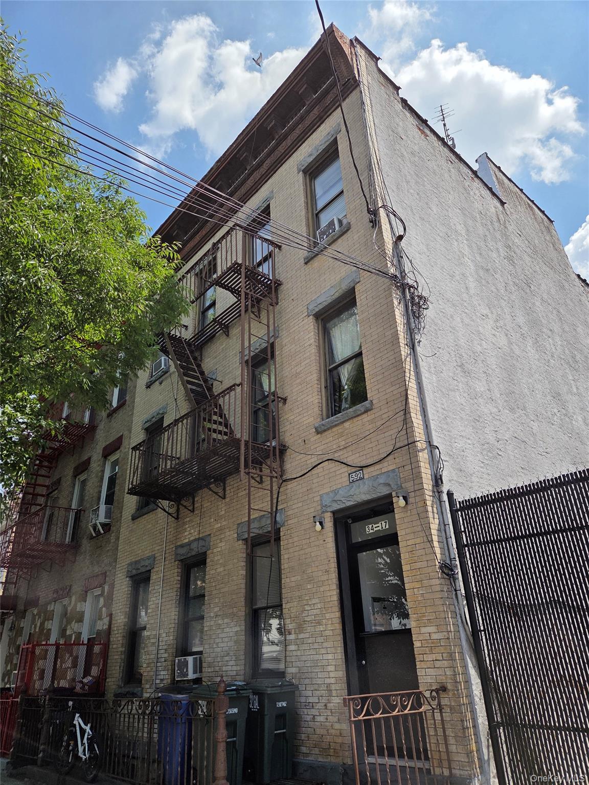34-17 11th Street Property Photo 2