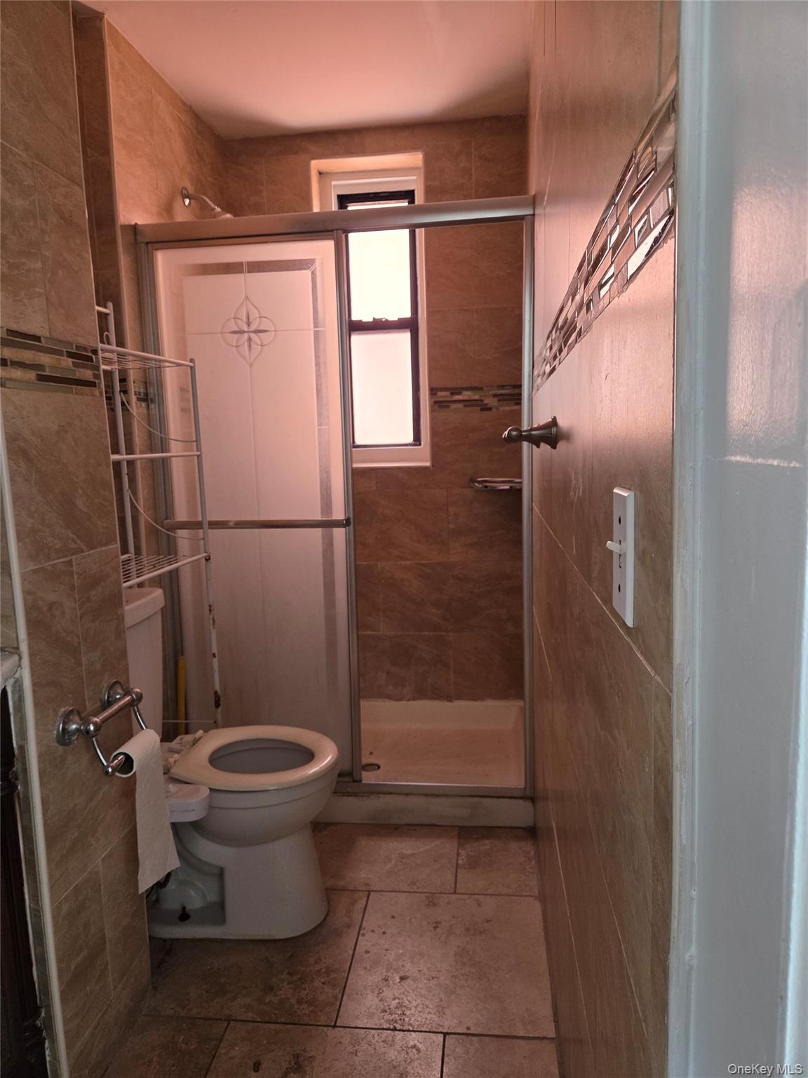 34-17 11th Street Property Photo 9