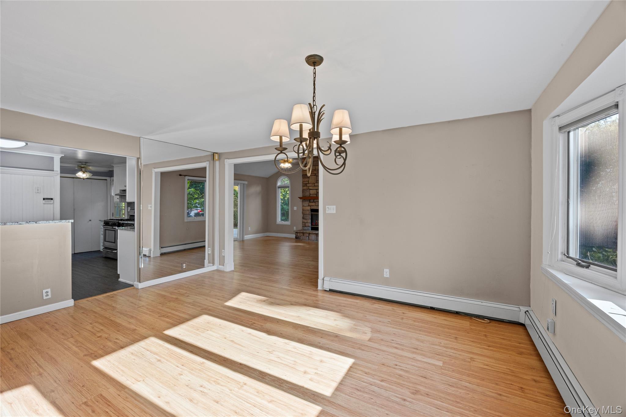 797 Waverly Avenue Property Photo 9