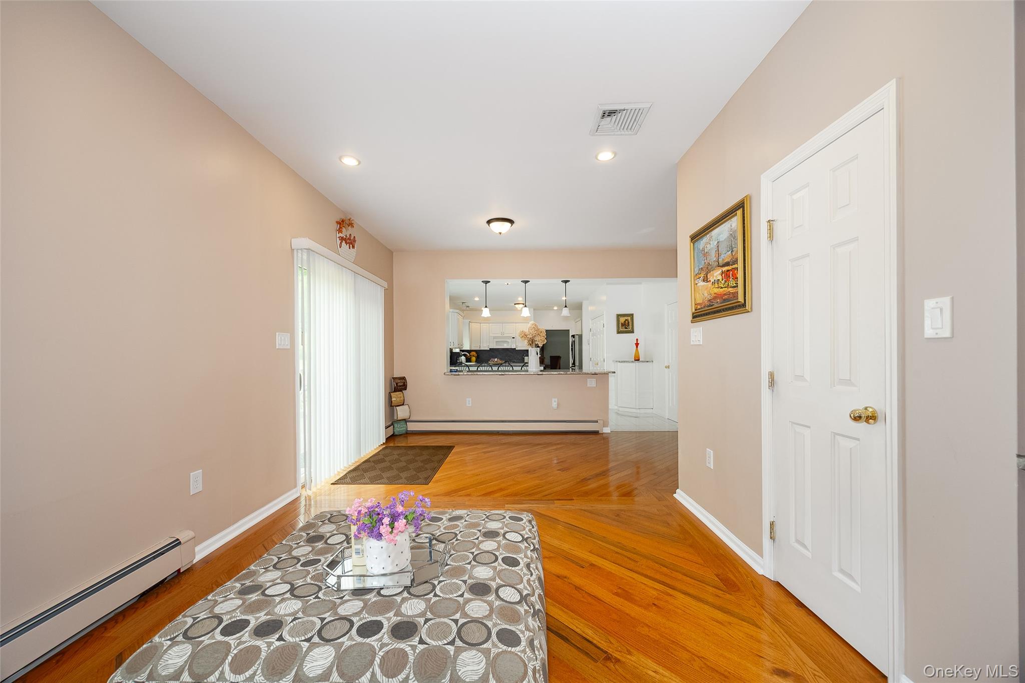 192 E Hook Road Property Photo 16