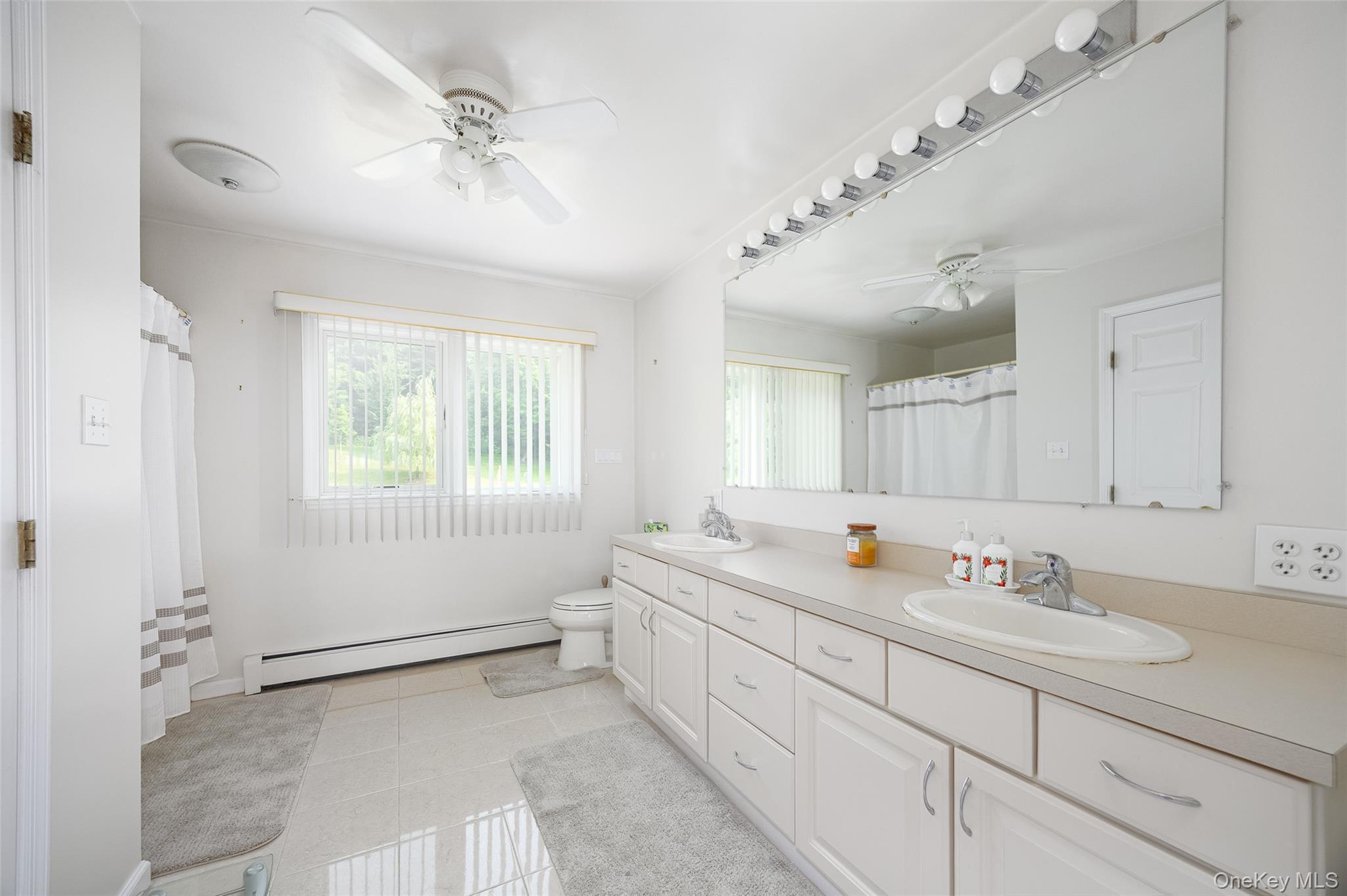 192 E Hook Road Property Photo 23