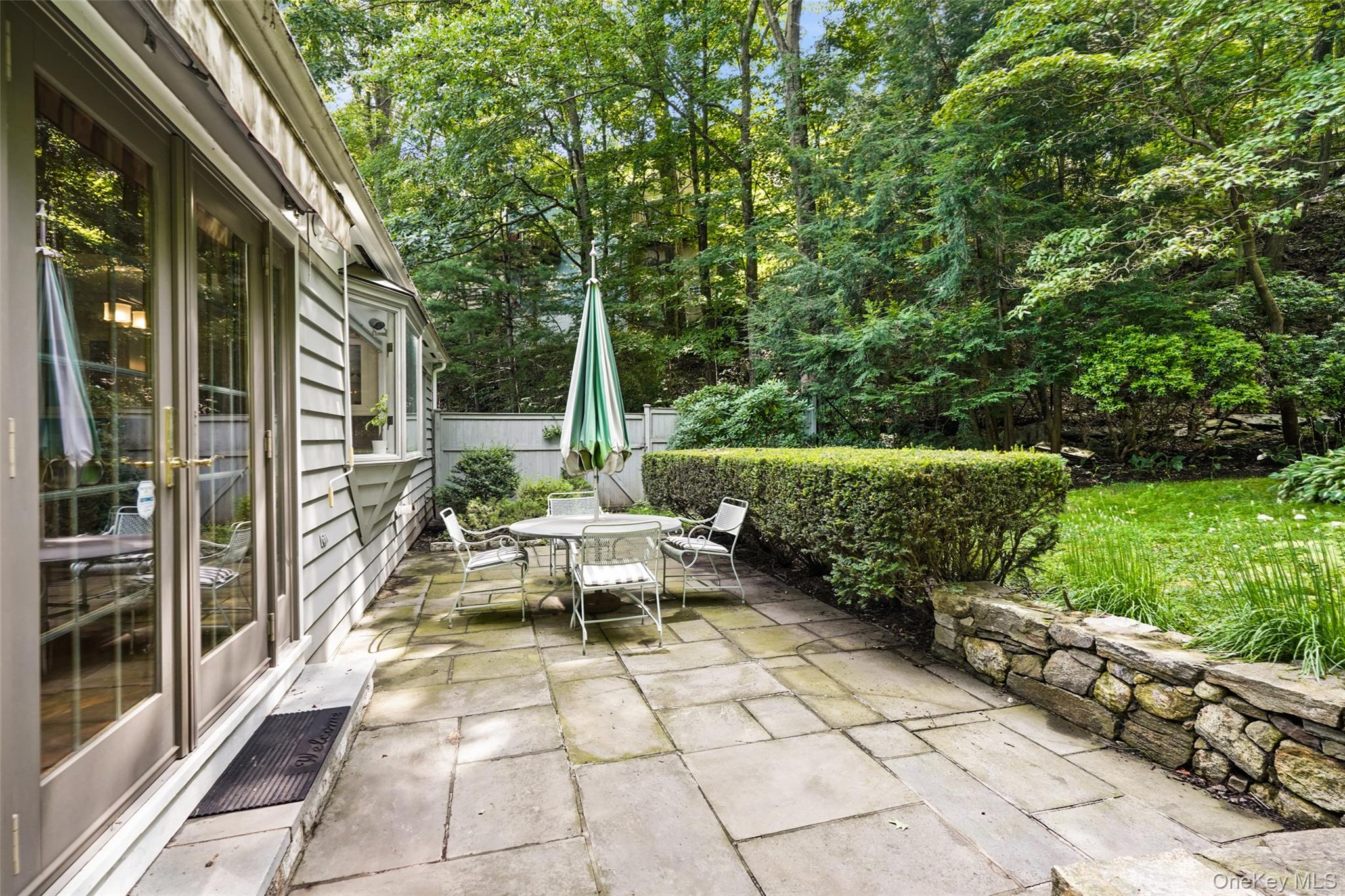 59 Peach Court Property Photo 6