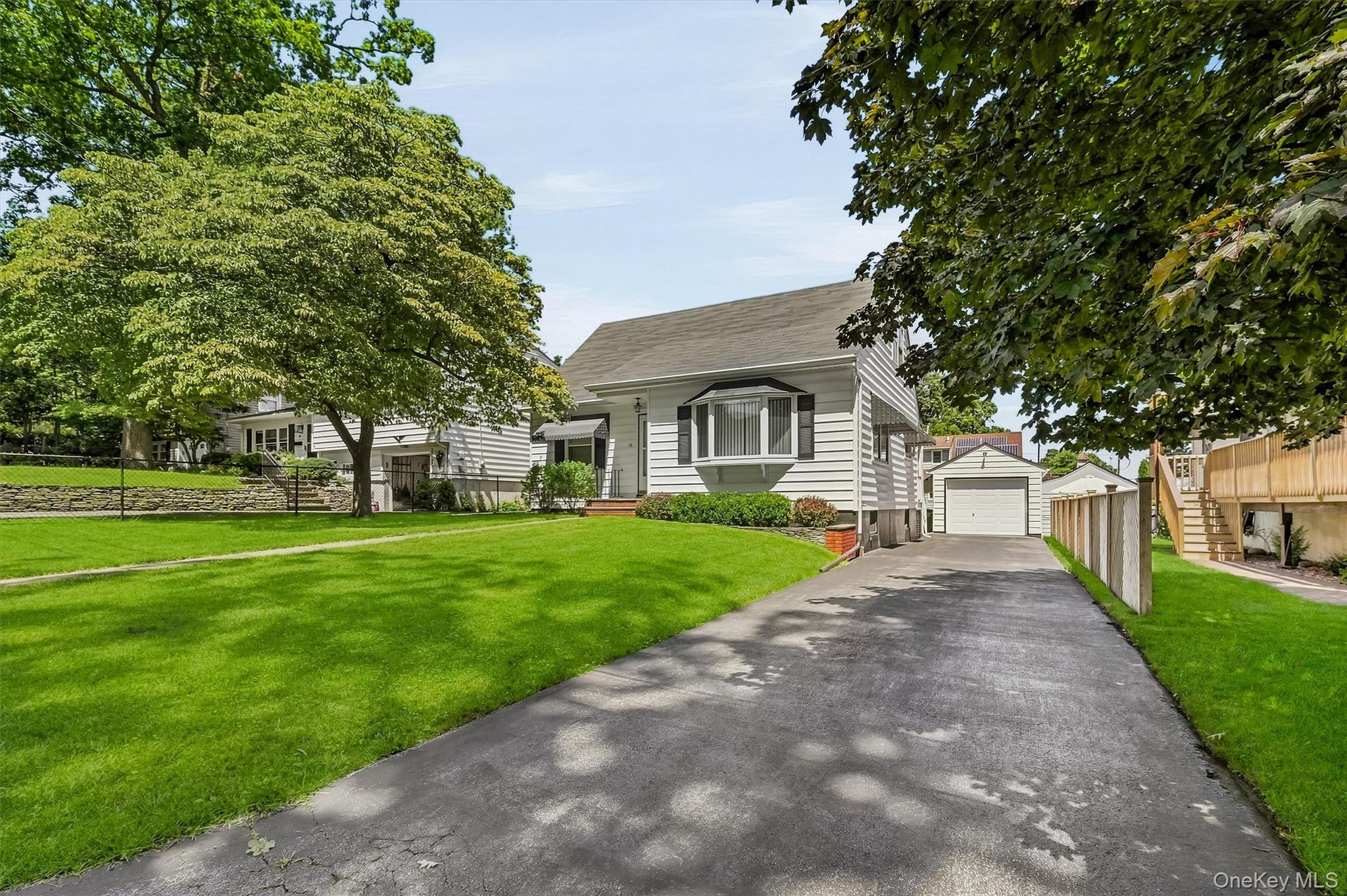 12 Randall Terrace Property Photo 4