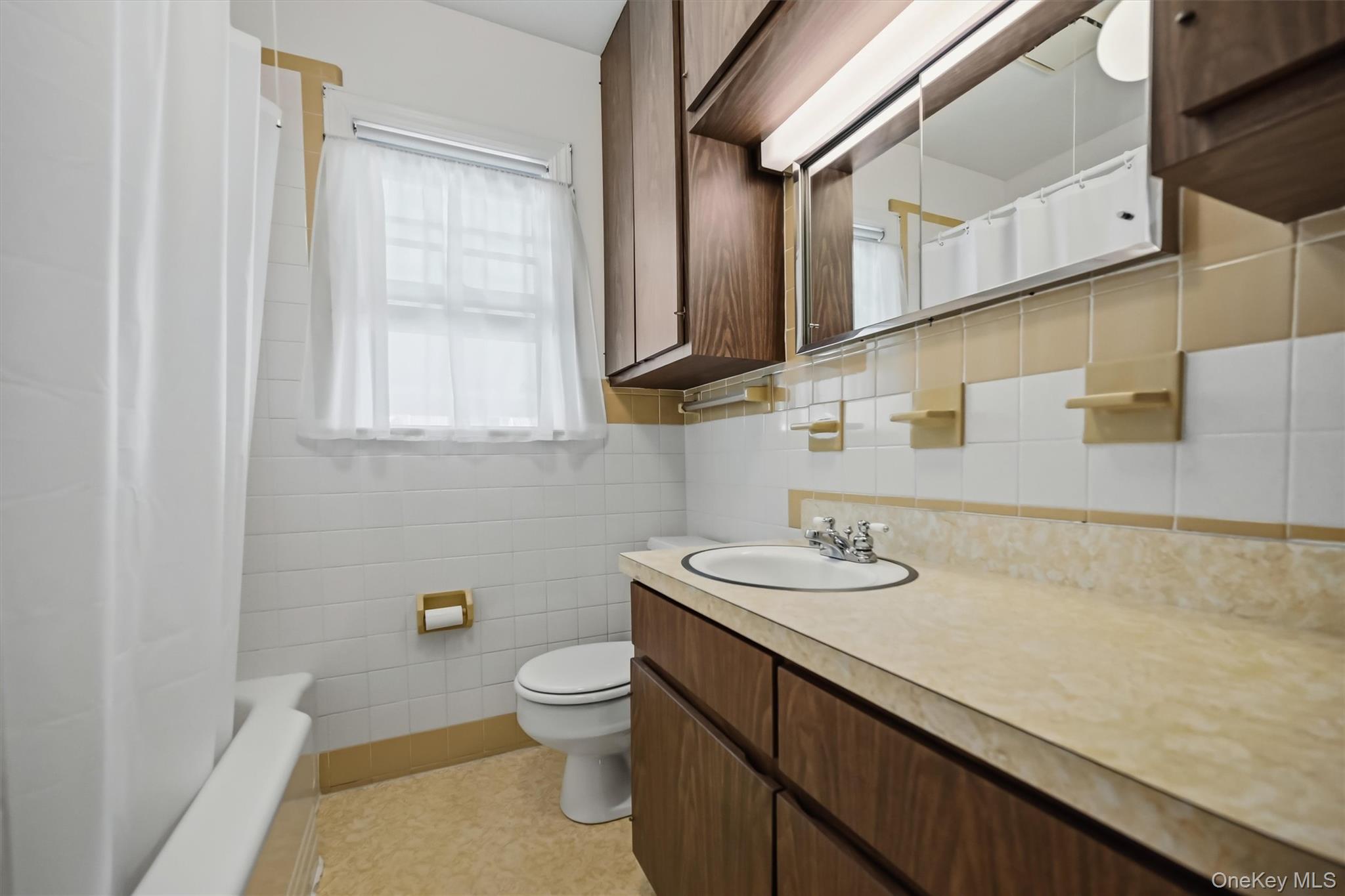 12 Randall Terrace Property Photo 16
