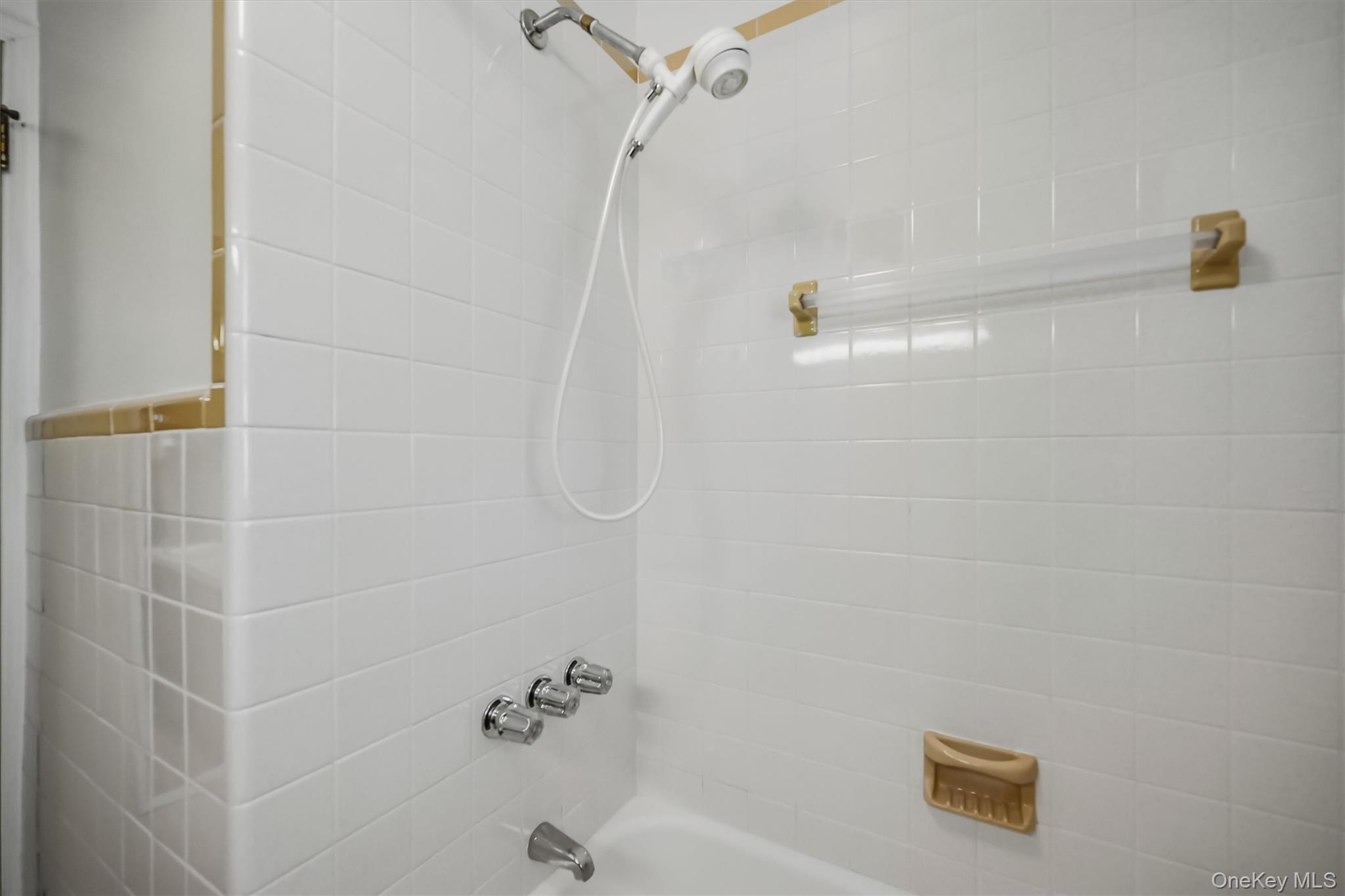 12 Randall Terrace Property Photo 17