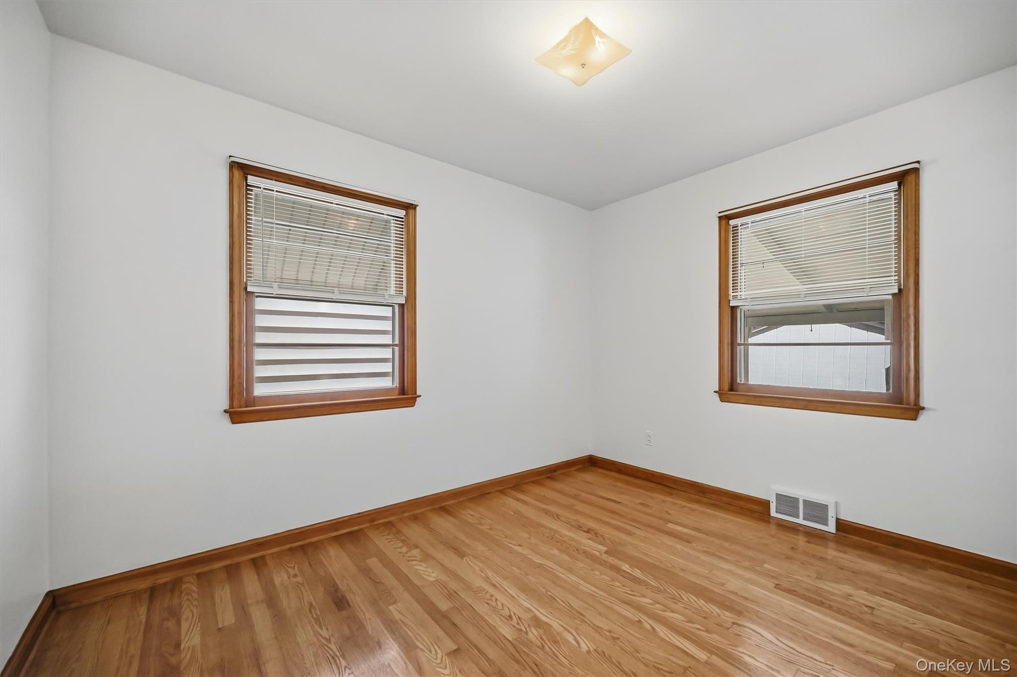 12 Randall Terrace Property Photo 18