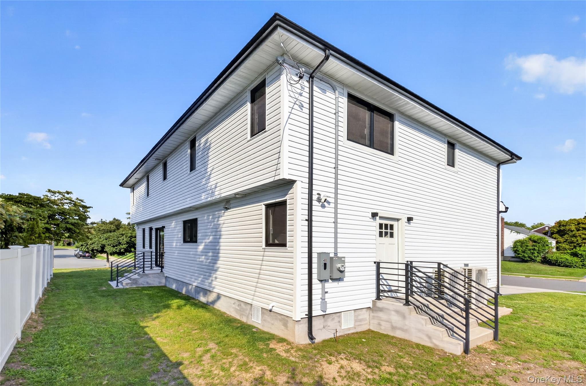 2 Lee Place Property Photo 37