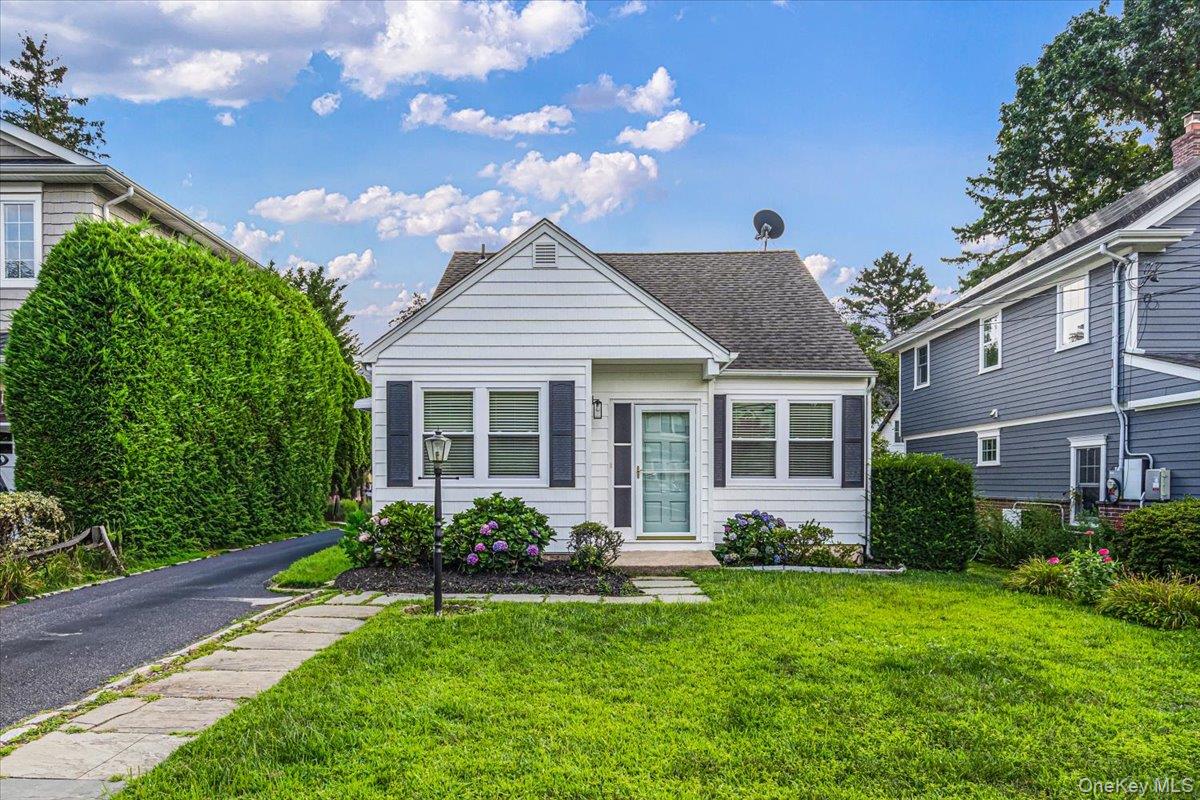 104 Fairfield Avenue