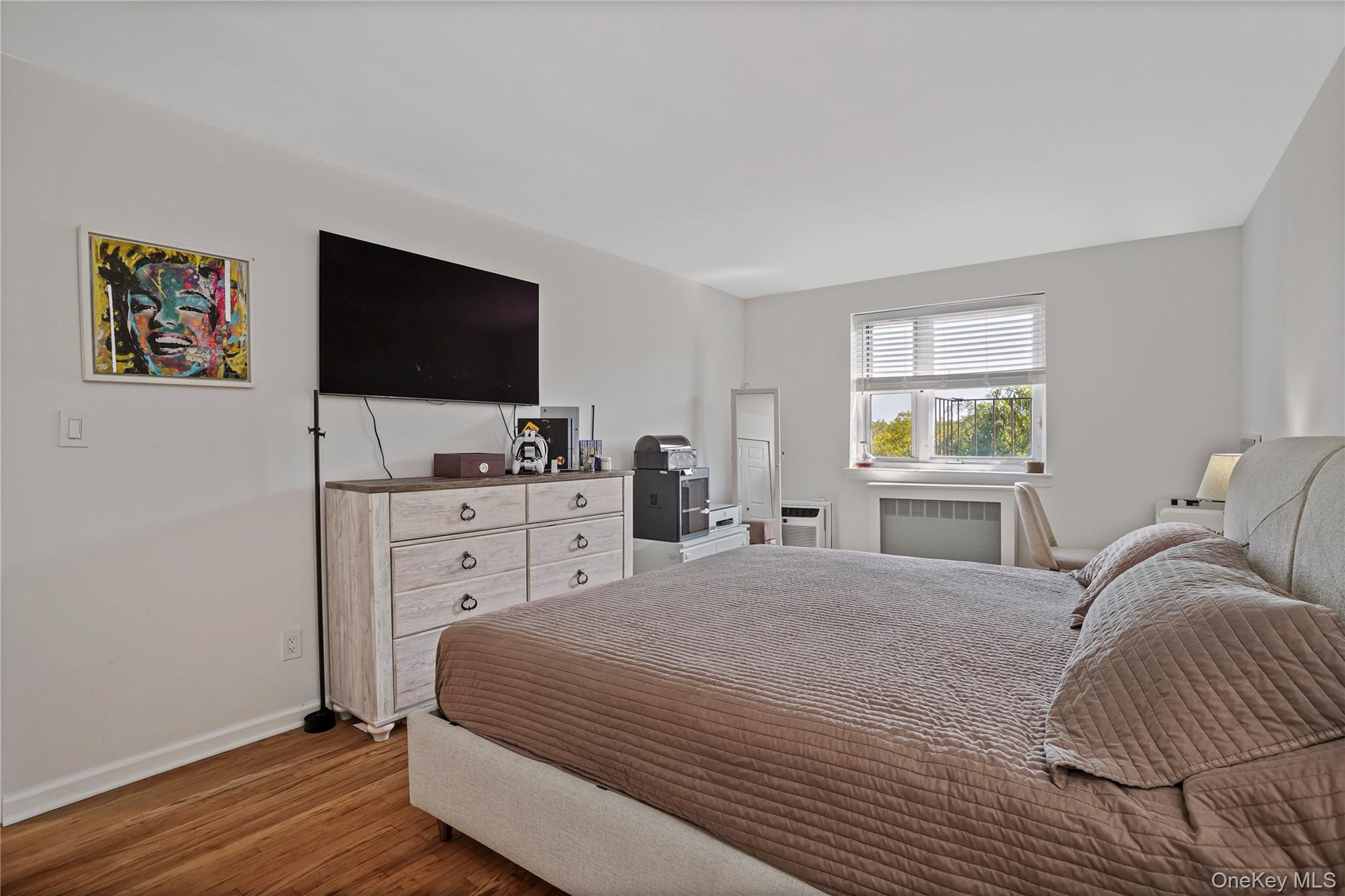 151-25 88th Street 4e Property Photo 17