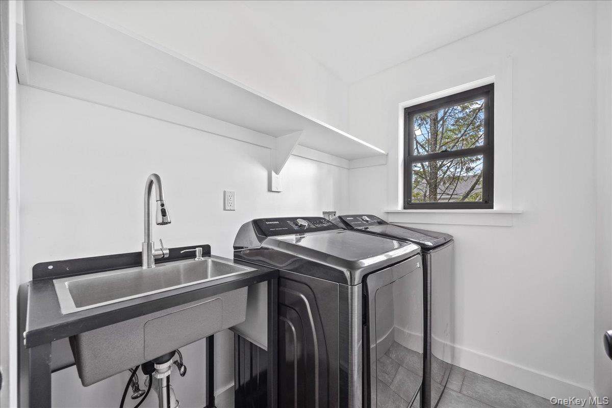 631 N Broadway Property Photo 32