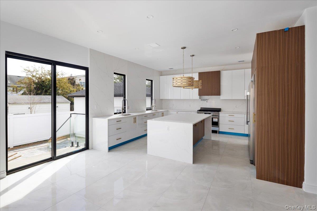 544 Arlington Road Property Photo 10